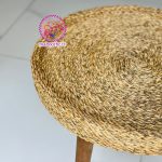 میز حصیری لبه‌دار با پایه چوبی | میز جلو مبلی و عسلی حصیری ماهور
