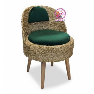صندلی حصیری با تشک سبزکله غازی و پایه چوبی مقاوم